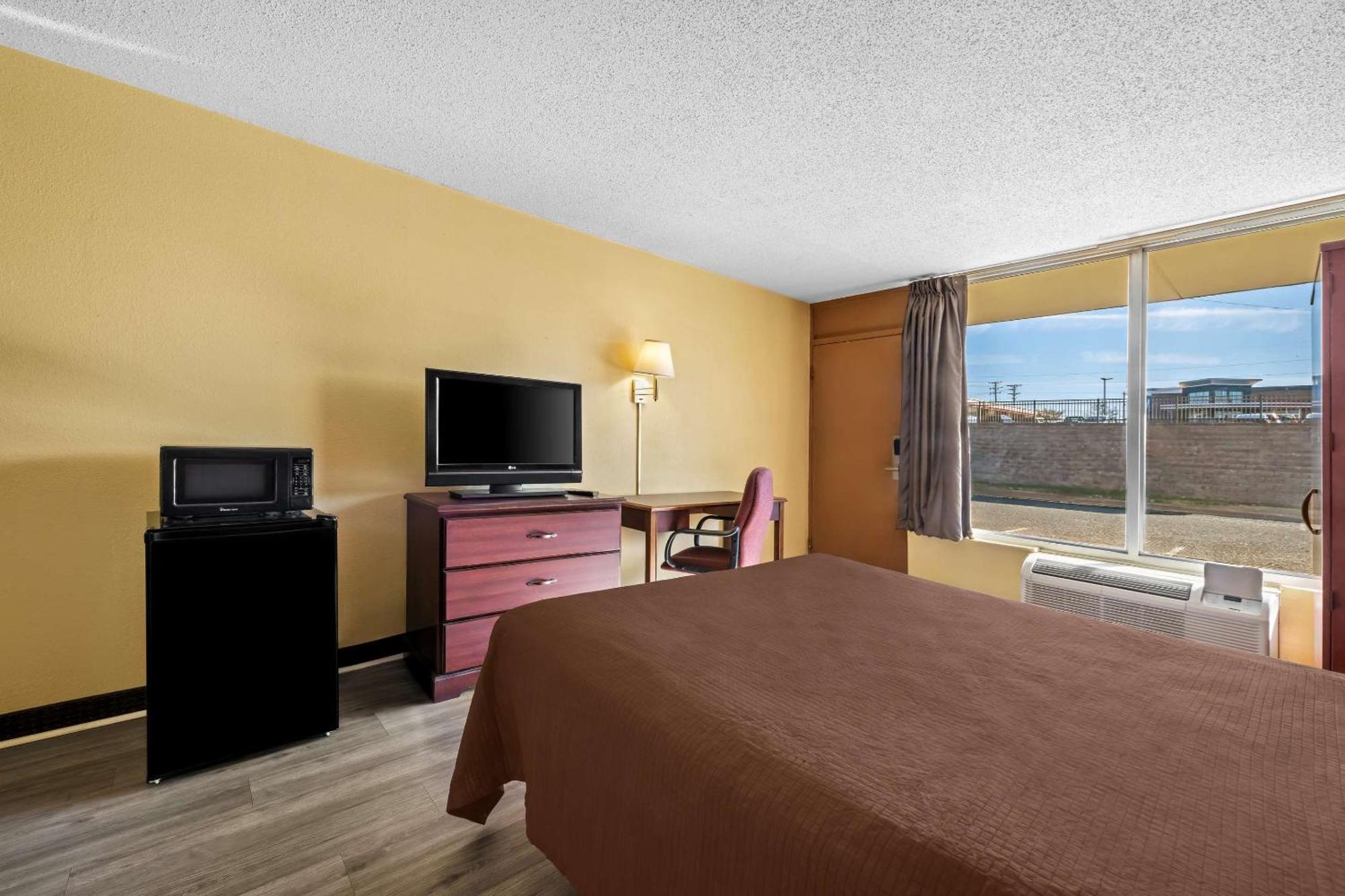Rodeway Inn 门罗 外观 照片